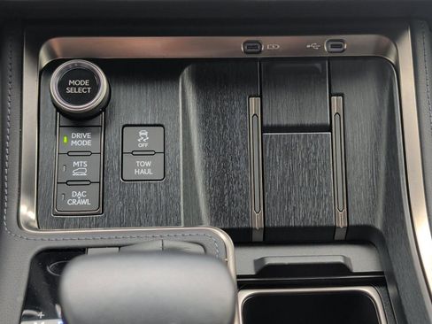 Certified 2025 Lexus GX 550 AWD/4WD image 20
