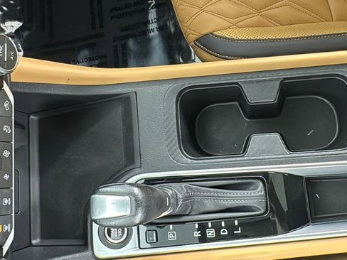 Used 2023 Nissan Sentra SV w/ SV Premium Package image 26