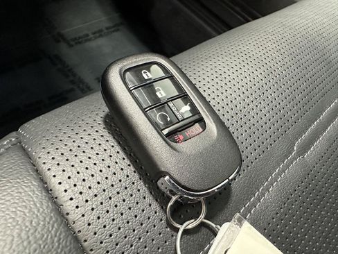 Certified 2023 Honda CR-V EX-L image 32