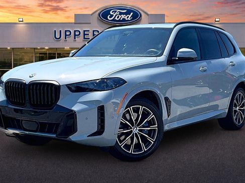 Used 2026 BMW X5 xDrive40i w/ Executive Package AWD/4WD image 12