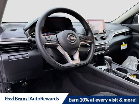 New 2026 Nissan Altima 2.5 SV FWD image 7