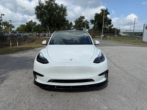 Used 2022 Tesla Model Y Performance AWD/4WD image 2