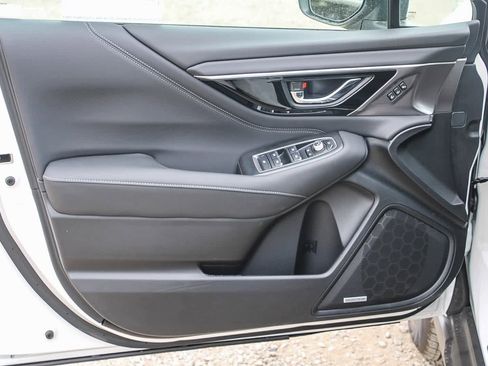 New 2025 Subaru Outback Touring XT image 19