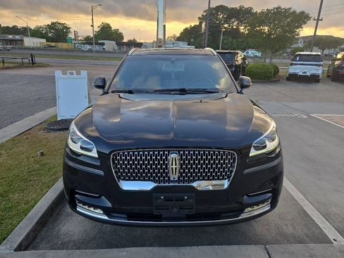 Used 2023 Lincoln Aviator Reserve w/ Equipment Group 201A AWD/4WD image 2