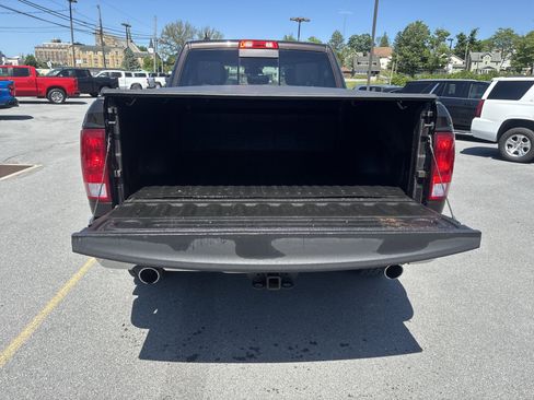 Used 2017 RAM 1500 Big Horn AWD/4WD image 4