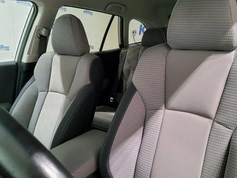 Used 2020 Subaru Outback Premium image 12