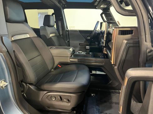 Used 2024 GMC Hummer EV 3X w/ Omega Edition AWD/4WD image 43