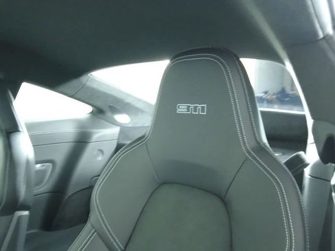 Used 2023 Porsche 911 Dakar image 4