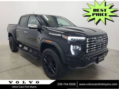 Used 2023 GMC Canyon Denali w/ Denali Black Edition