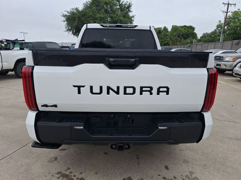 Used 2025 Toyota Tundra SR5 AWD/4WD image 5