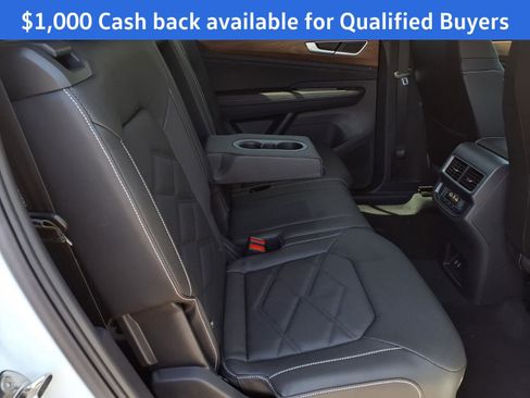 New 2026 Volkswagen Atlas SE FWD image 23