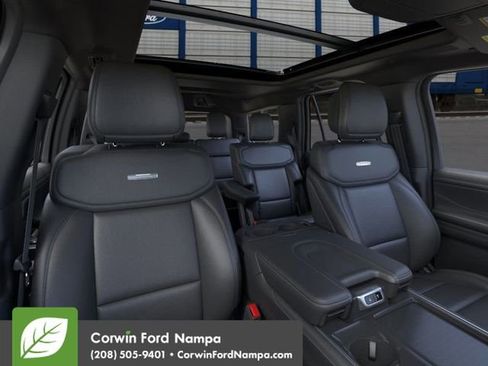 New 2026 Ford Expedition Platinum image 10