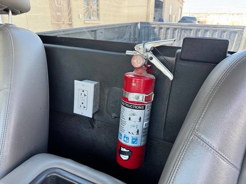 Used 2013 Chevrolet Silverado 2500 W/T image 16