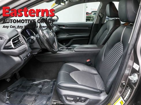 Used 2024 Toyota Camry SE image 14