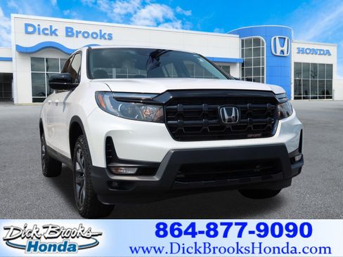 Certified 2024 Honda Ridgeline Sport image 1