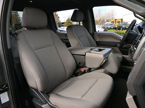 Used 2022 Ford F350 XLT w/ XLT Premium Package image 27