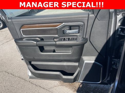 Used 2024 RAM 3500 Laramie image 38