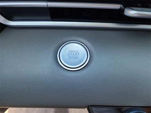 New 2025 Hyundai Elantra Sport image 26