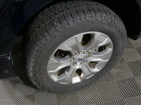 Used 2022 Ford F150 Platinum w/ FX4 Off-Road Package AWD/4WD image 13