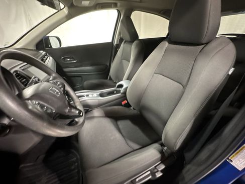 Certified 2022 Honda HR-V EX image 17