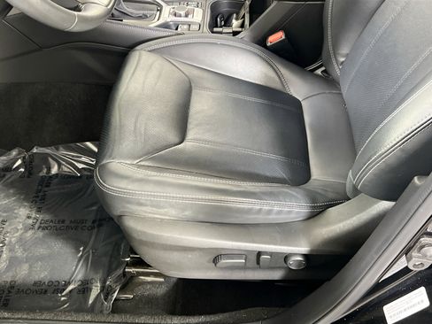 Used 2023 Subaru Forester Limited AWD/4WD image 18