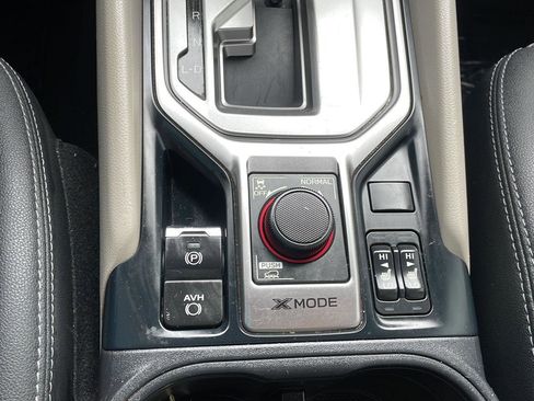 Used 2021 Subaru Forester Premium image 21