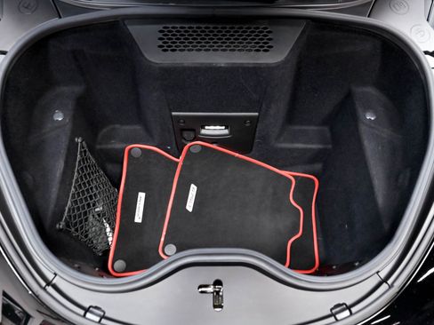 Used 2019 McLaren 600LT RWD image 33