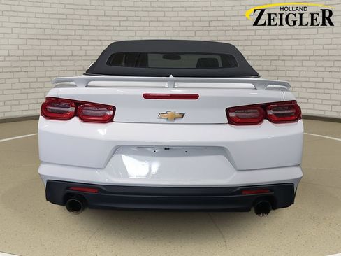 Used 2021 Chevrolet Camaro LT image 6