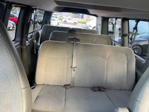 Used 2020 Chevrolet Express 2500 LT w/ LT Preferred Equipment Group image 15