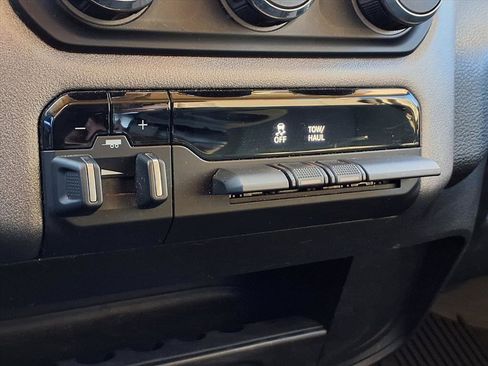 Used 2019 RAM 3500 Tradesman image 8