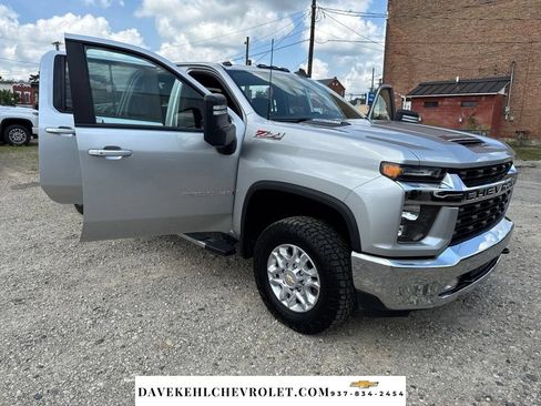 Used 2021 Chevrolet Silverado 2500 LT w/ Convenience Package AWD/4WD image 34