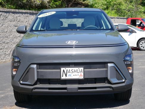 Used 2026 Hyundai Kona SE AWD/4WD image 2