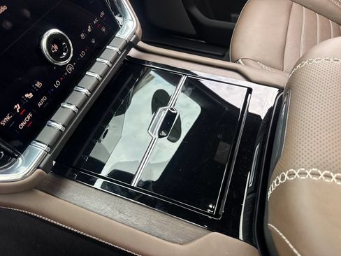New 2026 GMC Yukon Denali Ultimate AWD/4WD image 20