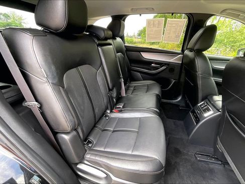 Used 2024 MAZDA CX-90 3.3 Turbo w/ Preferred Plus AWD/4WD image 27