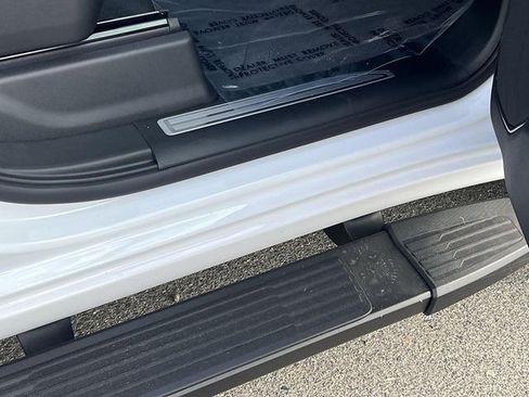 New 2026 GMC Sierra 1500 Elevation w/ LPO, Elevation Black Package RWD image 36