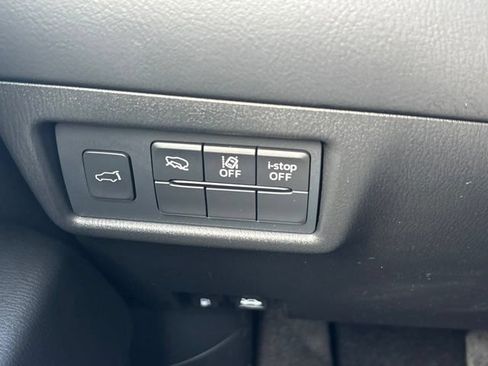 Certified 2025 MAZDA CX-5 AWD 2.5 S w/ Preferred Package image 18