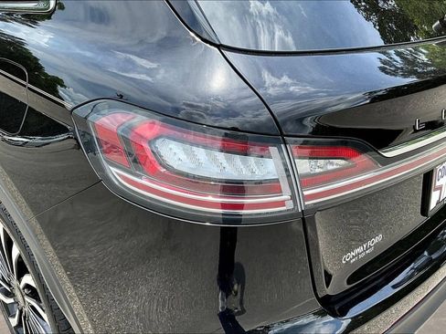 Used 2022 Lincoln Nautilus Black Label w/ Cargo Utility Package AWD/4WD image 25