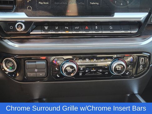 Used 2025 GMC Sierra 2500 SLT w/ SLT Convenience Package AWD/4WD image 30