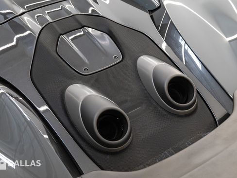 Used 2020 McLaren 600LT Spider RWD image 15