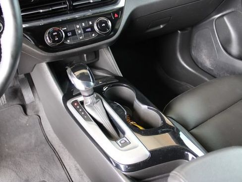 Used 2025 Buick Envista Sport Touring w/ Convenience I Package FWD image 23