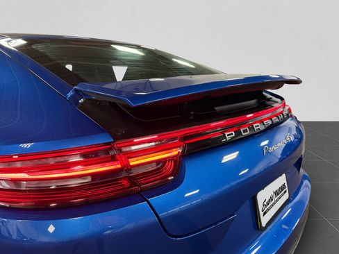Used 2017 Porsche Panamera 4S w/ Sport Package AWD/4WD image 45