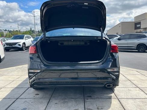 Used 2020 Kia Forte LXS FWD image 8