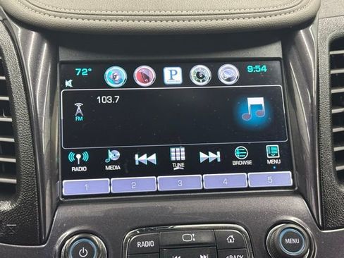 Used 2016 Chevrolet Impala LT FWD image 20
