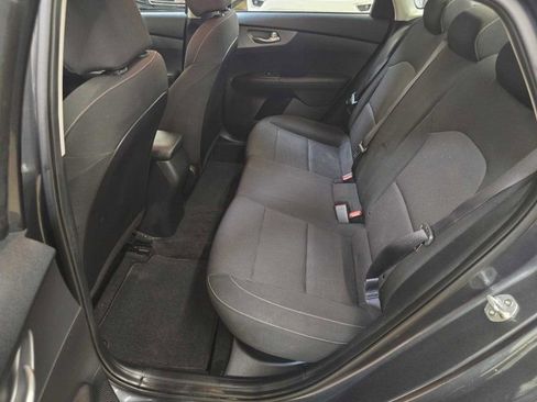 Used 2020 Kia Forte LXS image 8