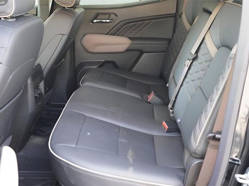 New 2026 GMC Canyon Denali image 23