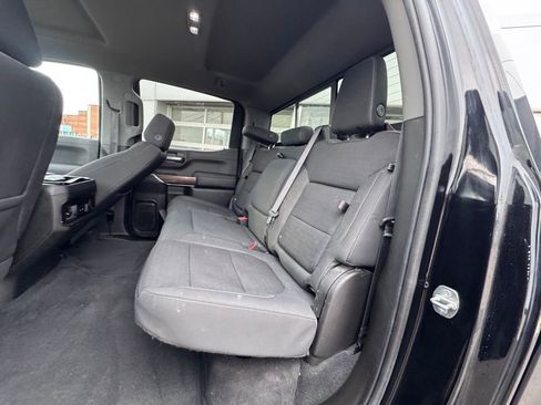 Used 2021 Chevrolet Silverado 1500 LT Trail Boss w/ Convenience Package II image 28