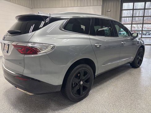 Used 2024 Buick Enclave Essence w/ Sport Touring Edition image 7