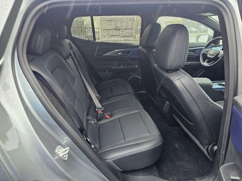 New 2026 Chevrolet Equinox EV LT FWD image 12