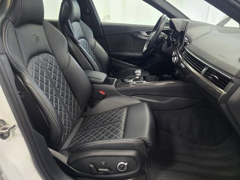 Used 2023 Audi S4 Premium Plus w/ Premium Plus Package image 27