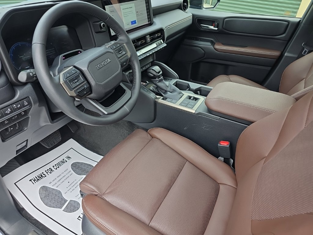 Certified 2025 Toyota Land Cruiser w/ Premium Package AWD/4WD image 12